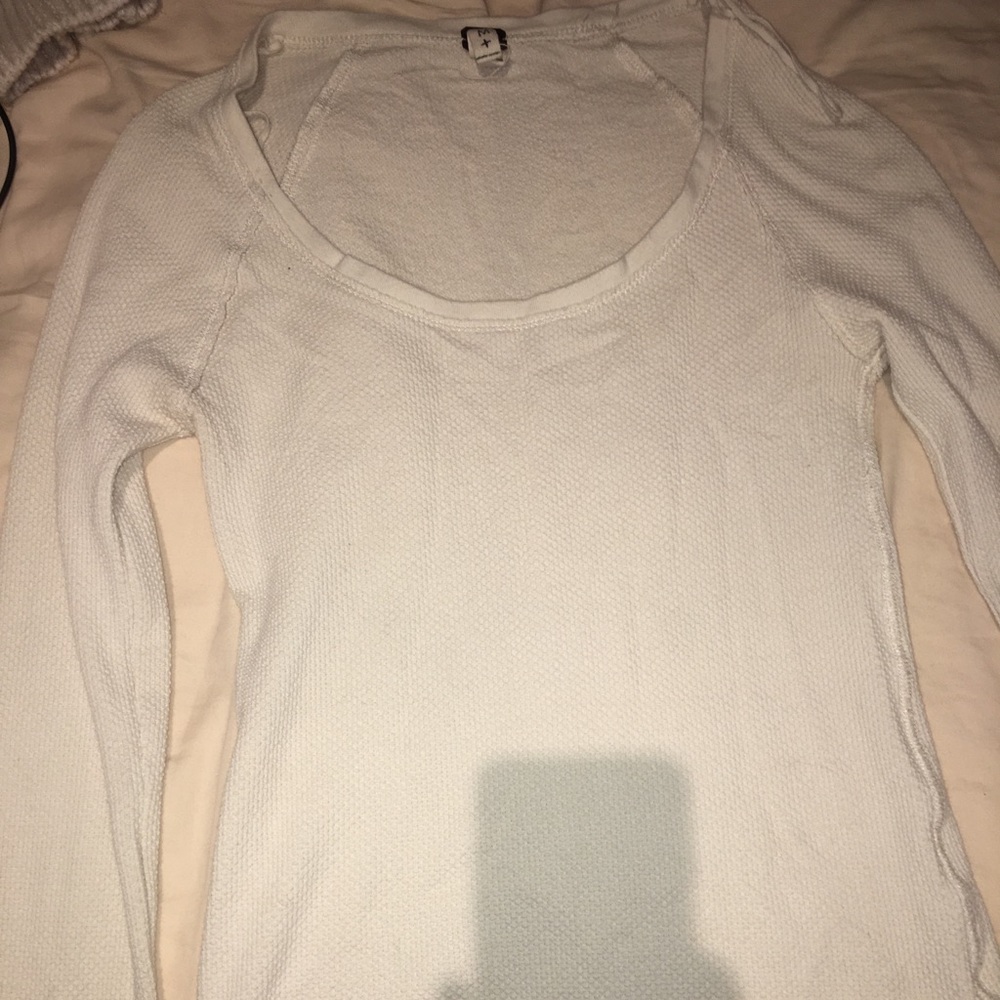 Free People log sleeve